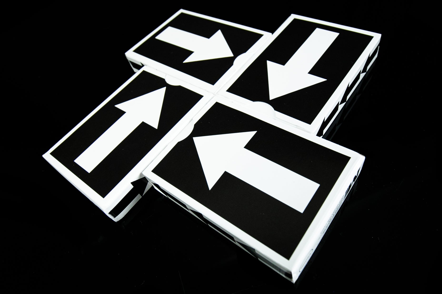 ARROWDYNAMIX v1 ハーフブリック(6個) ArrowDynamix v1 – Momentum Playing Cards